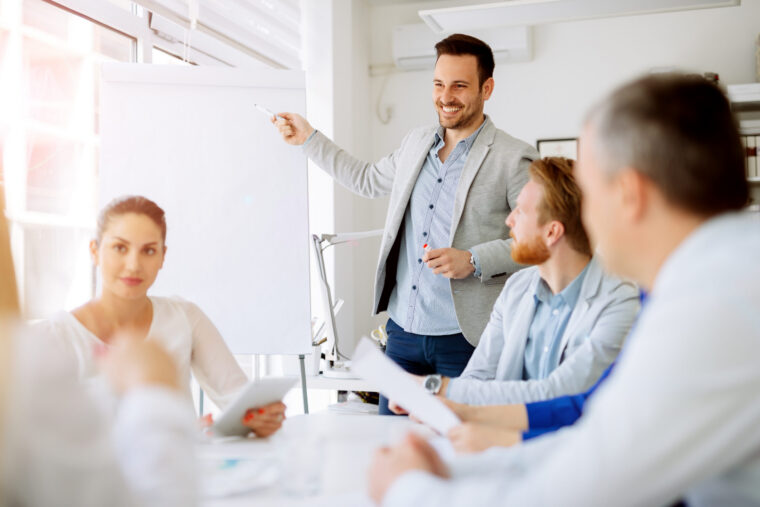 un grupo de profesionales del imán