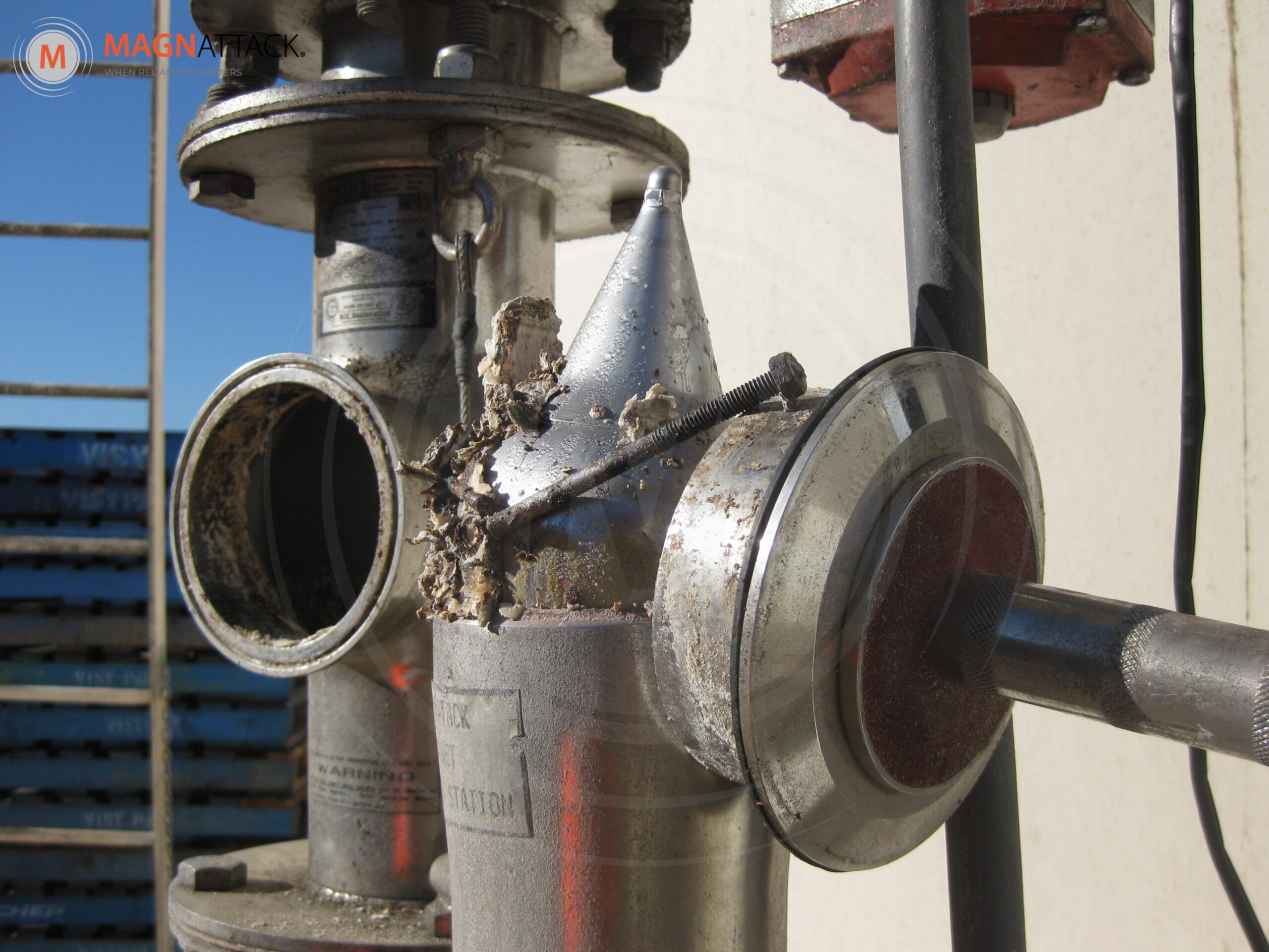 spherical pneumatic transfer magnet