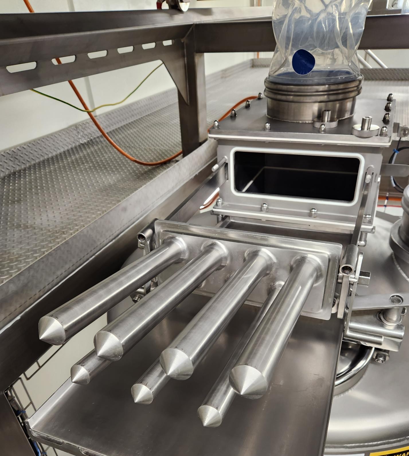Rapidclean Drawer Magnet in Dairy